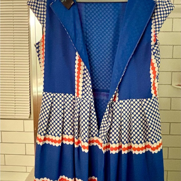 Gabby Skye Fit and Flare Dress Size 16P - Picture 2 of 6